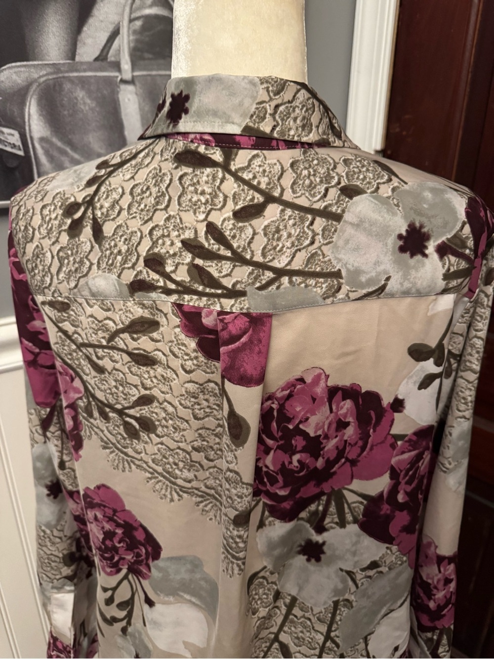 Chico’s Purple Floral Print Button Up Blouse Size 1
(M) - Picture 7 of 10